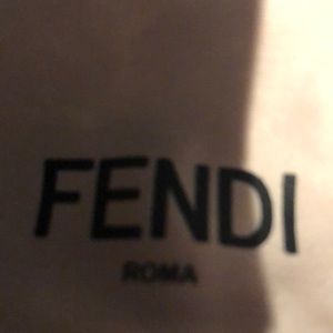 Meet your Posher, Tonya